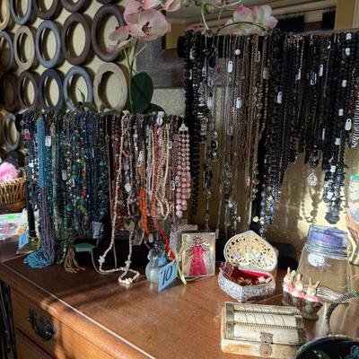 Sale Photo Thumbnail #7