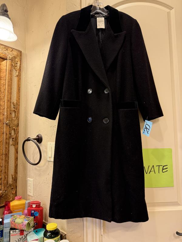 Sale Photo Thumbnail #187