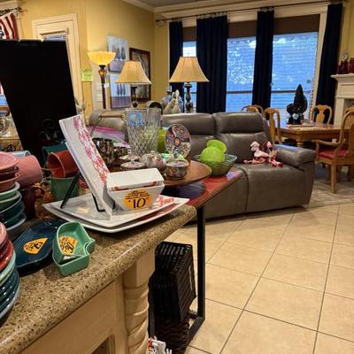 Sale Photo Thumbnail #105