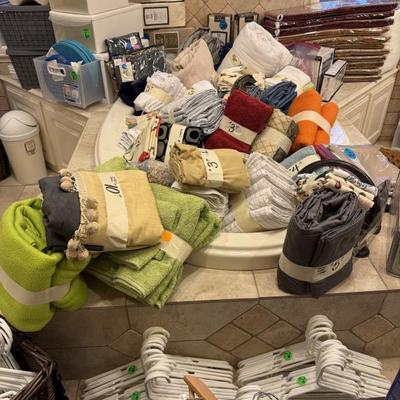 Sale Photo Thumbnail #177