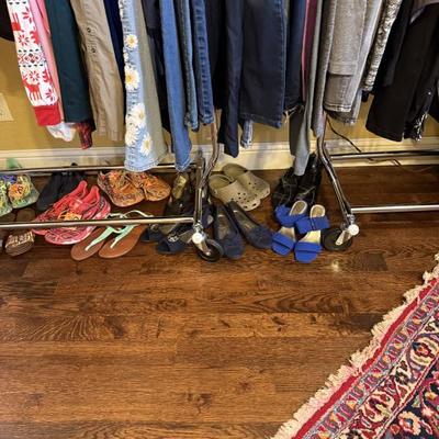 Sale Photo Thumbnail #141