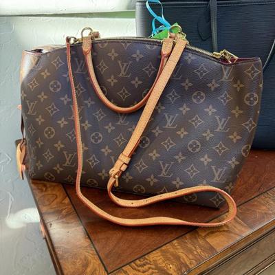 Sale Photo Thumbnail #12