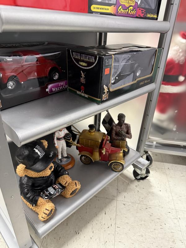 Sale Gallery Photo Thumbnail