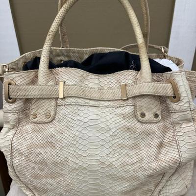 Sale Photo Thumbnail #52