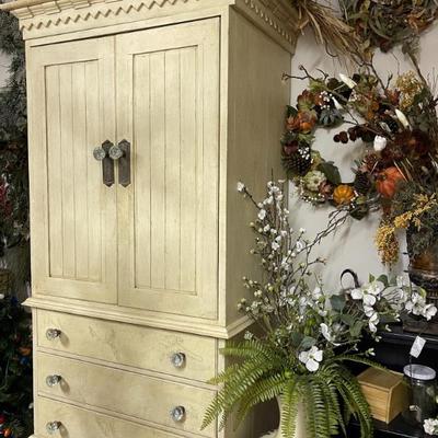 Sale Photo Thumbnail #118