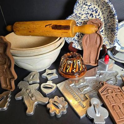 Vintage Baking: Ironstone Mixing Bowls, Kugelhopf Mold, Coolke Molds & Cutters, Rolling Pin
