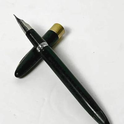 Vintage Sheaffer White Dot Fountain Pen With Palladium Silver Nib