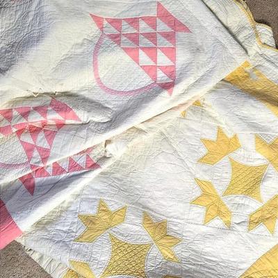 Vintage Handmade Quilts: Pink Baskets & Yellow Modified Star