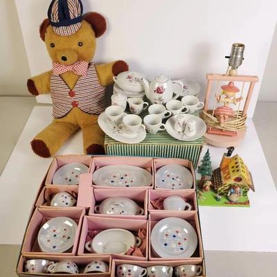 Vintage Straco Toy Tea Set, Teddy Bear, Nursery Lamp & Figurine