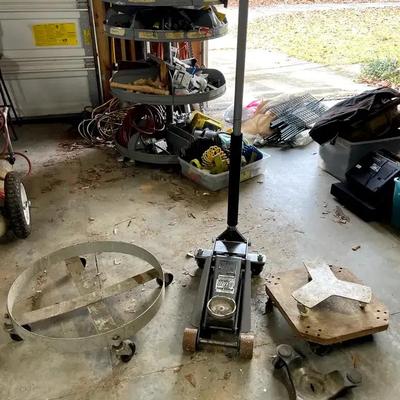 Pittsburgh 3-Ton Floor Jack with Dollies & Rolling Creeper Seat