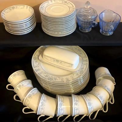 Sheffield Fine China “Blue Whisper” Dinnerware Set