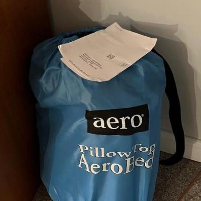 Aerobed blowup mattress 