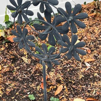 Sale Photo Thumbnail #33: Small whirly gig