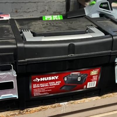 Sale Photo Thumbnail #10: Portable toolbox