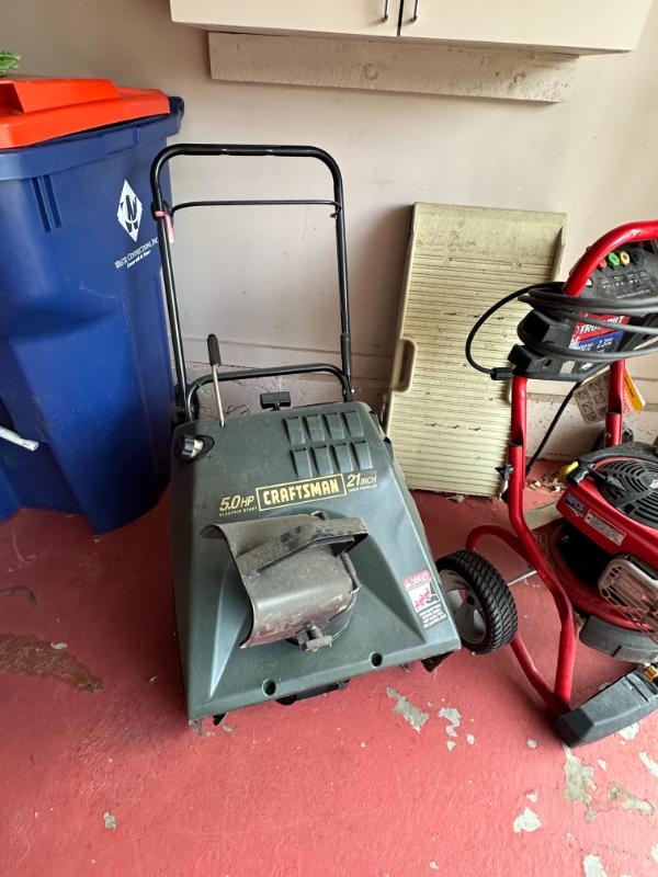 Sale Photo Thumbnail #197