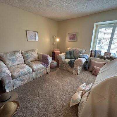 Sale Photo Thumbnail #94