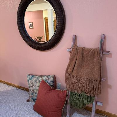 Sale Photo Thumbnail #158