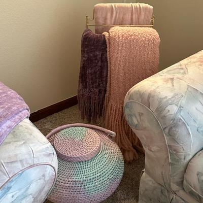 Sale Photo Thumbnail #98