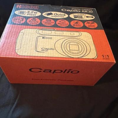 Caplio RR30 Camera 