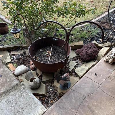 Decorate With Chickens