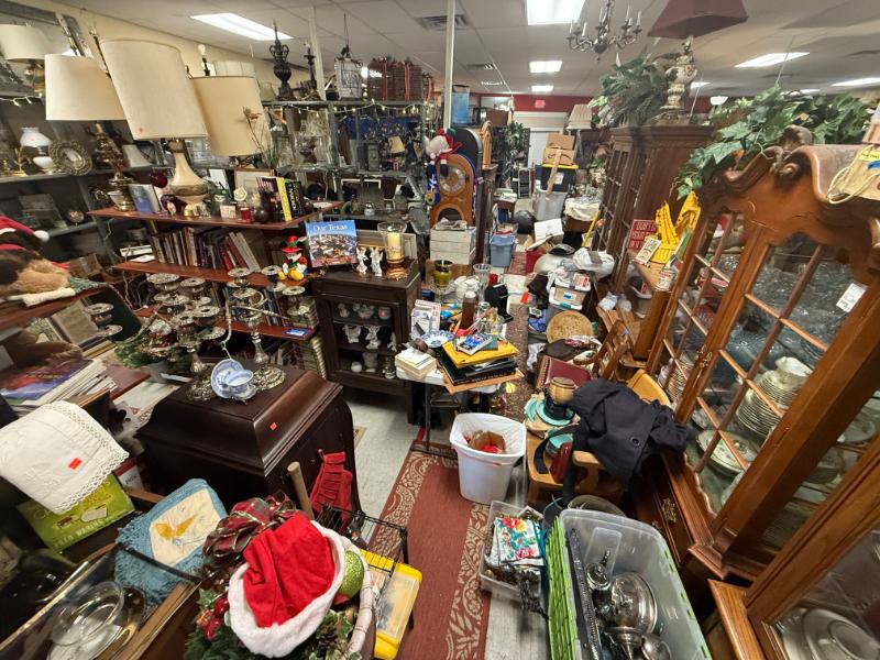 Sale Photo Thumbnail #8