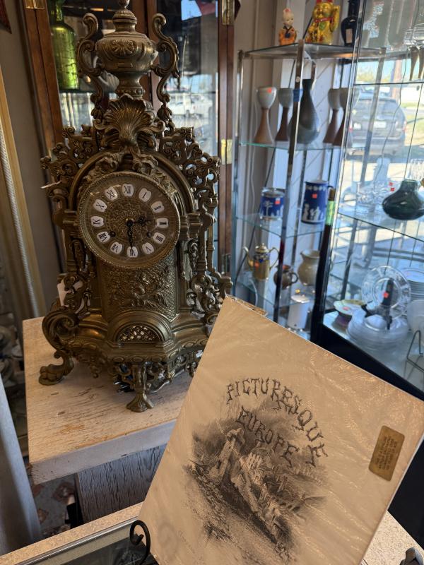 Sale Photo Thumbnail #4