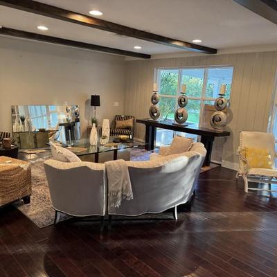 Sale Photo Thumbnail #3