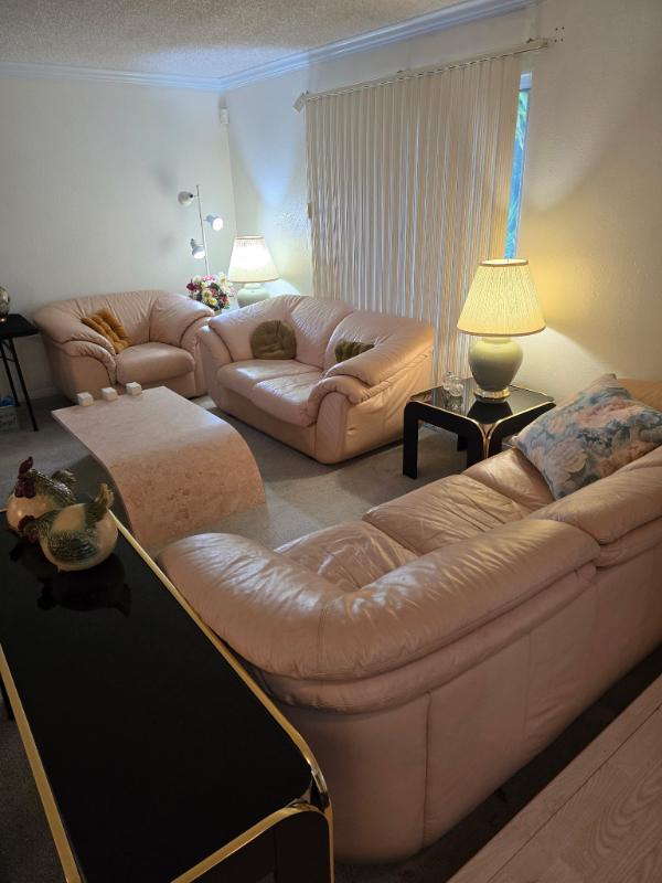 Sale Photo Thumbnail #2