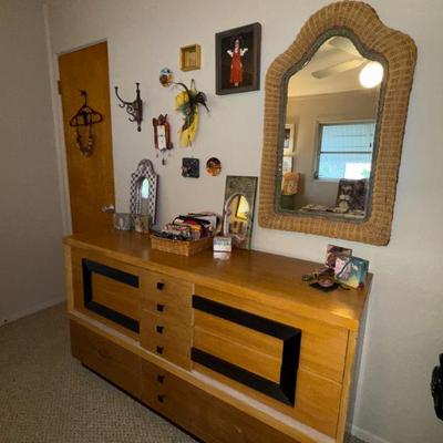 Sale Photo Thumbnail #289