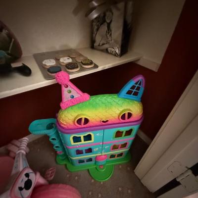 Sale Photo Thumbnail #95