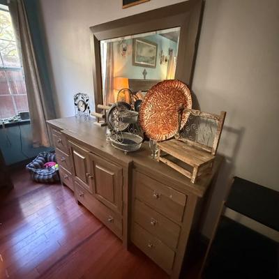 Sale Photo Thumbnail #147