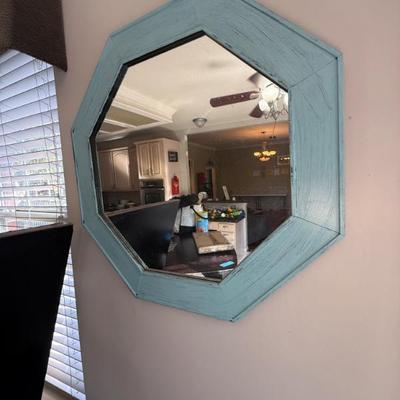 Sale Photo Thumbnail #194