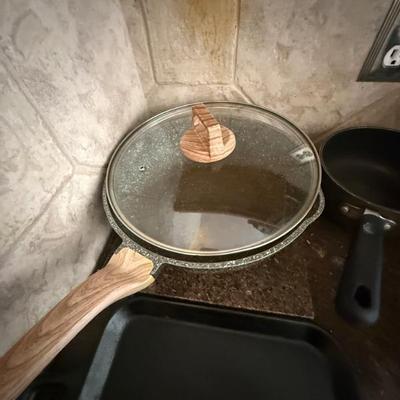 Sale Photo Thumbnail #200