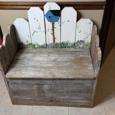 Farmhouse Style Bench With Storage 