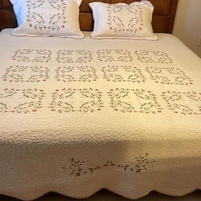 Heirloom Cotton Quilt in King