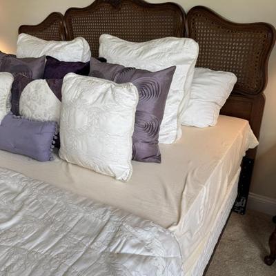 Sale Photo Thumbnail #209