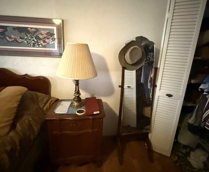 Sale Photo Thumbnail #2