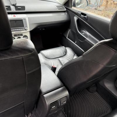 Sale Photo Thumbnail #100