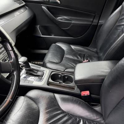 Sale Photo Thumbnail #102