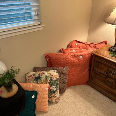 Sale Photo Thumbnail #76