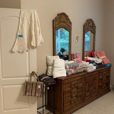 Sale Photo Thumbnail #73