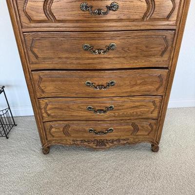 Sale Photo Thumbnail #258