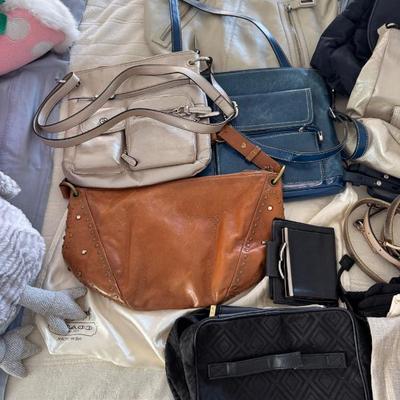 Sale Photo Thumbnail #253