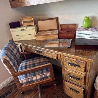 Sale Photo Thumbnail #359