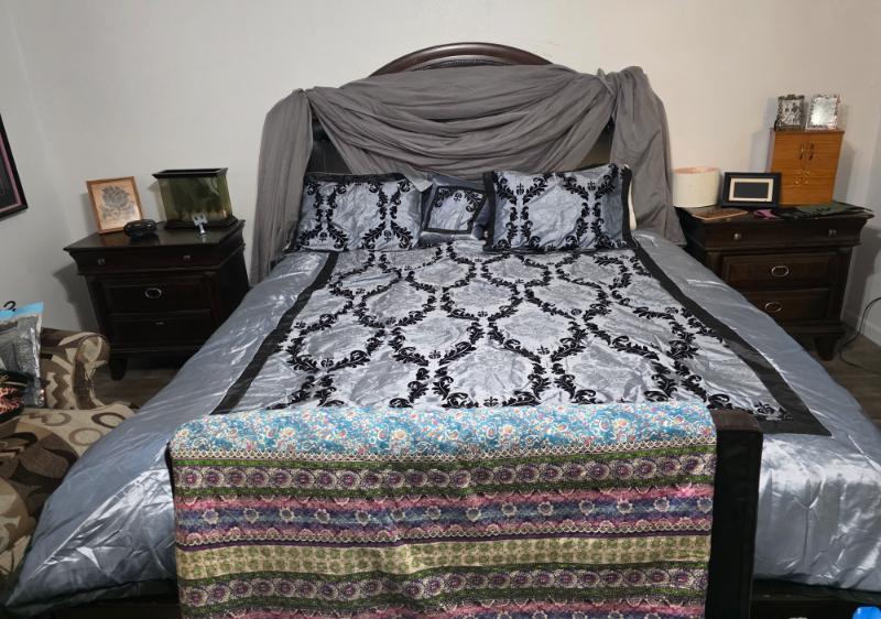 Sale Photo Thumbnail #23