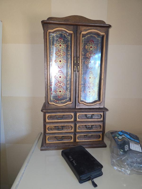 Sale Photo Thumbnail #20