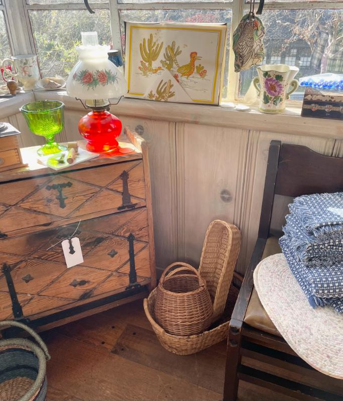 Sale Photo Thumbnail #228