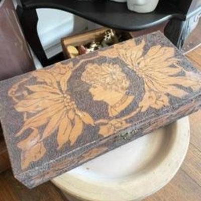 Sale Photo Thumbnail #144