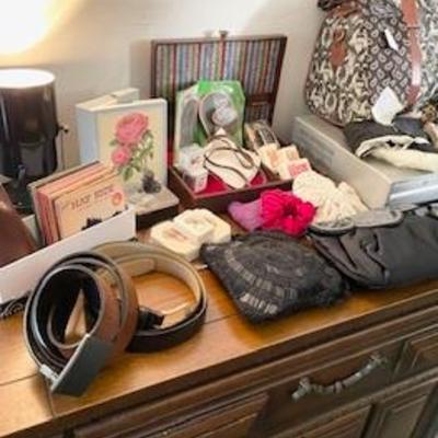 Sale Photo Thumbnail #76