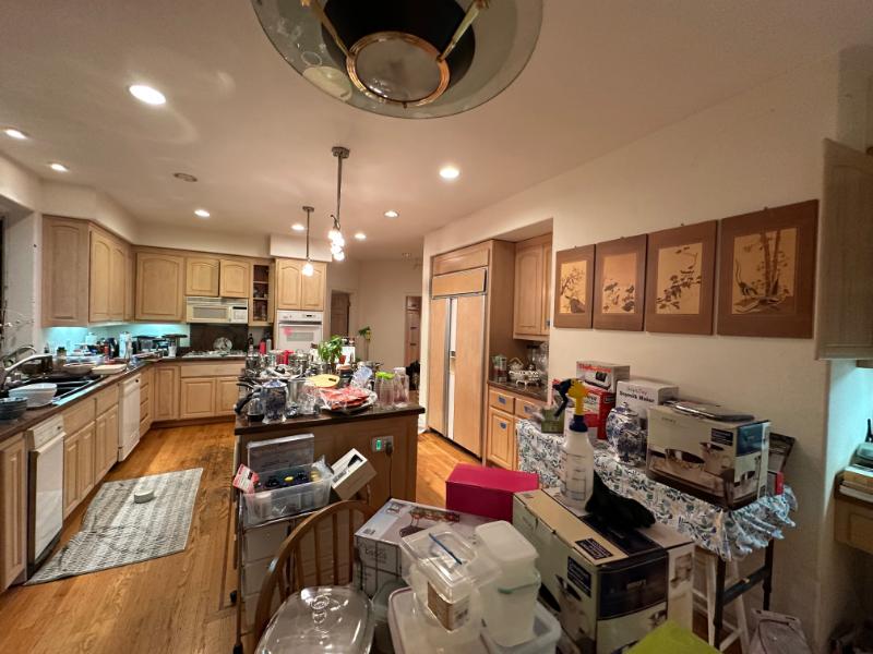 Sale Photo Thumbnail #9